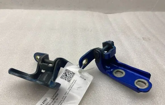 Front door hinge set