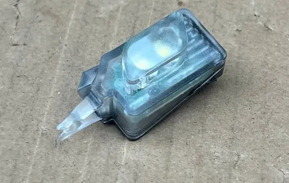 Audi A6 S6 C8 4K Rear glass lock/latch E507 8W0947134