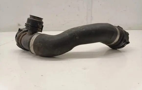 BMW 5 F10 F11 Engine coolant pipe/hose 7807157
