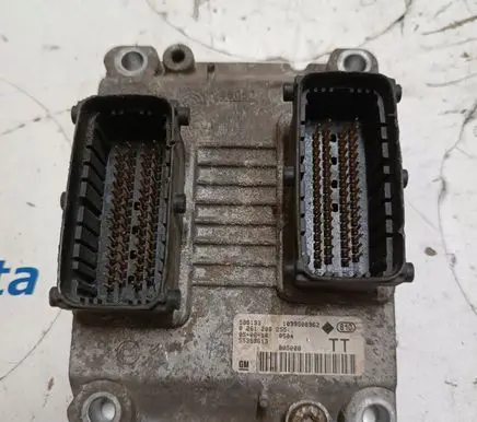 Opel Tigra A Engine control unit/module 55353613 026108255