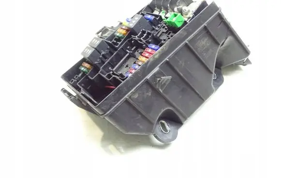 Volkswagen Golf VII Fuse module 5Q0907361A