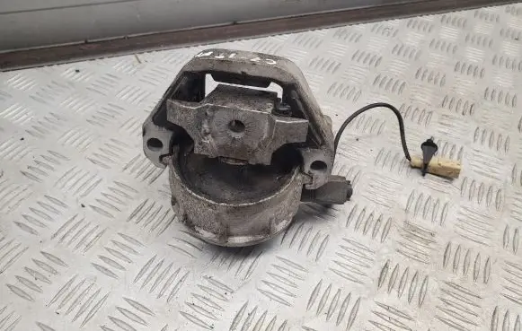 Audi A6 S6 C7 4G Engine mount bracket