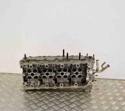 Toyota Avensis T250 Engine head 114000G010