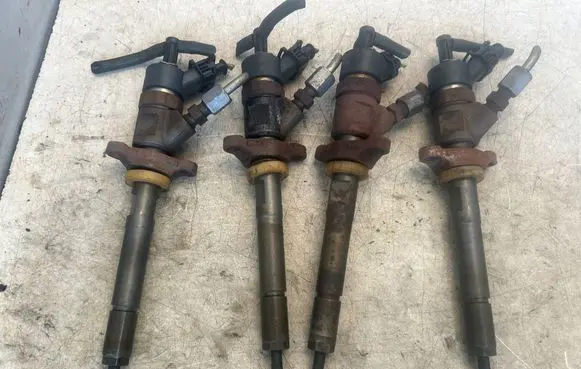 Citroen C4 I Fuel injectors set 0445110239 606680