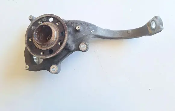 Mercedes-Benz E W213 Front wheel hub spindle knuckle A2133324700