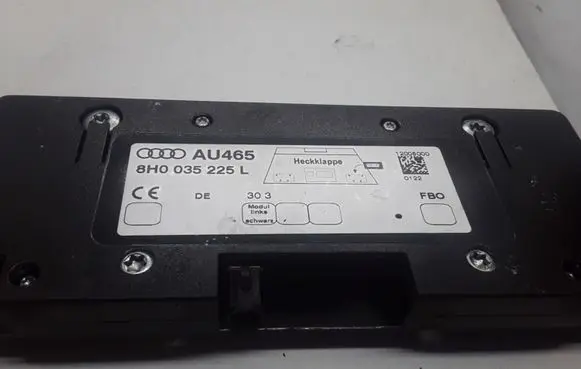 Audi A4 S4 B7 8E 8H Radio antenna 8H0035225