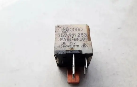 Volkswagen Golf III Other relay 357911253 14.0300.00