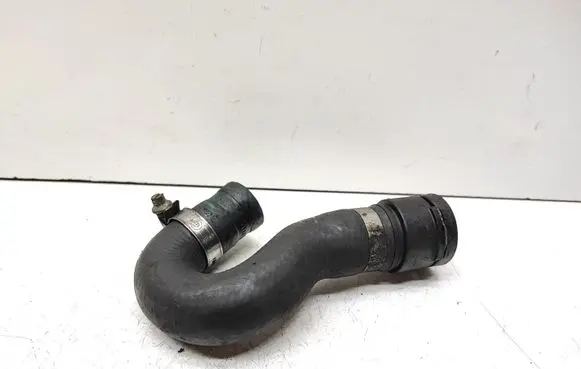 BMW 5 E60 E61 Engine coolant pipe/hose