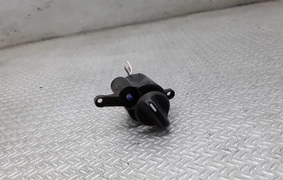 Ford Explorer Differential lock switch 
