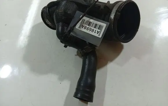 Opel Zafira A Air intake hose/pipe 90530768
