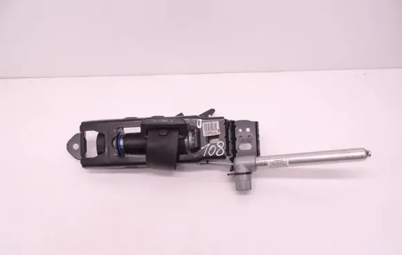 Volvo S40 Front seatbelt 30615571 D108
