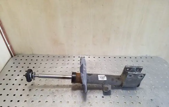Peugeot 3008 I Front shock absorber/damper
