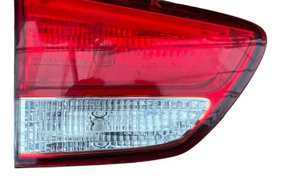 KIA Carens III Tailgate rear/tail lights 92403A4