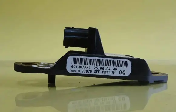 Honda Accord Airbag deployment crash/impact sensor 77970-SEF-C811-M1 77970SEFC811M1