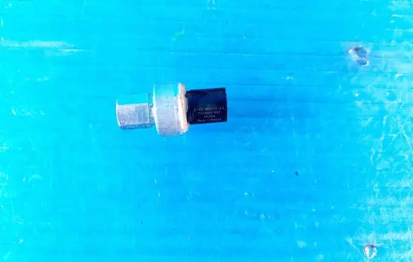 Ford Transit Air conditioning (A/C) pressure sensor BT4319D594AA