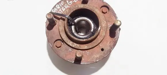 Mitsubishi Space Star Rear wheel hub