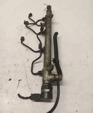 Mercedes-Benz E W211 Fuel main line pipe A110700398 002660 0445214038