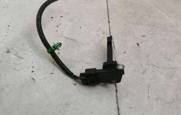 Honda CR-V Mass air flow meter AFH70M41C 4719