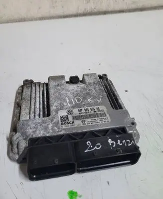 Volkswagen PASSAT B6 Engine control unit/module 06F906056AM 1039S09841