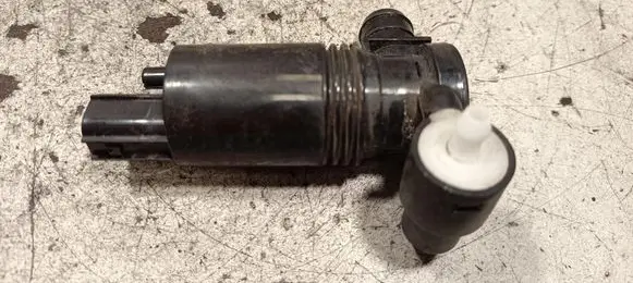 Land Rover Evoque I Windscreen/windshield washer pump 105000700