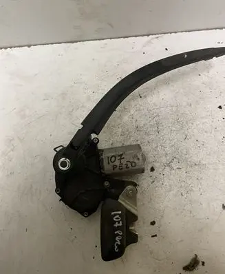 Peugeot 107 Rear window wiper motor 851300H020