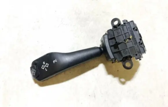 BMW 3 E46 Indicator stalk 8363668 01104010