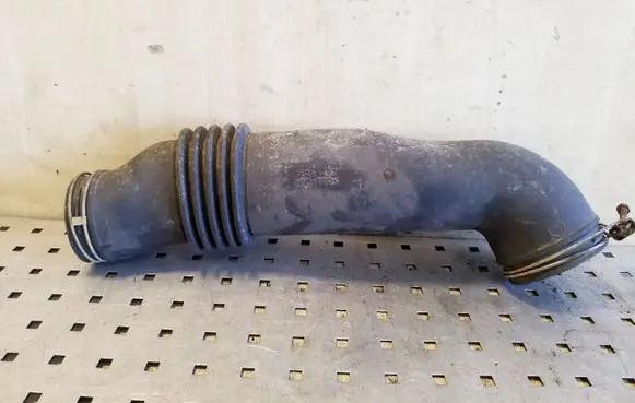 Mitsubishi Outlander Air intake duct part 1505A287