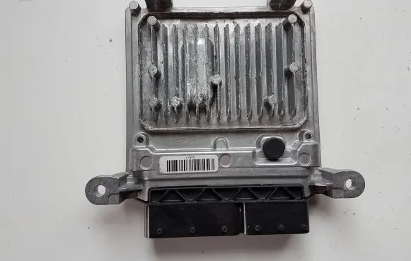 Mercedes-Benz C W204 Engine control unit/module A6519007500 A0064461540