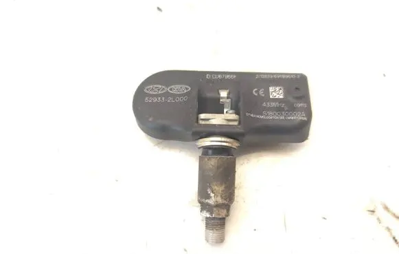 KIA Ceed Tire pressure sensor 529332L000
