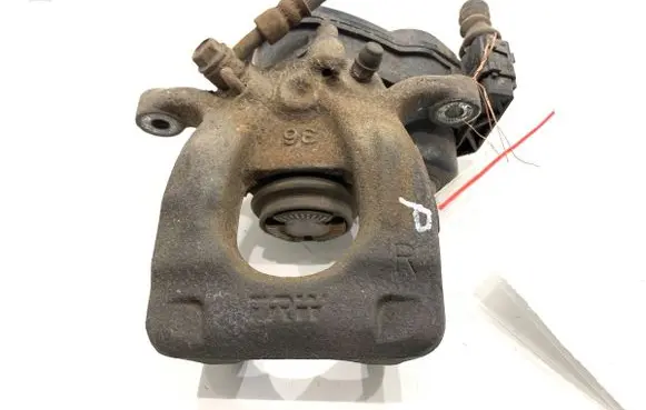 Nissan Qashqai Rear brake caliper 