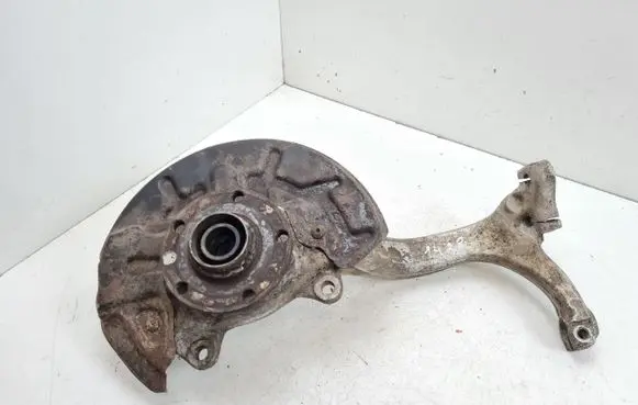 Audi A4 S4 B7 8E 8H Front wheel hub