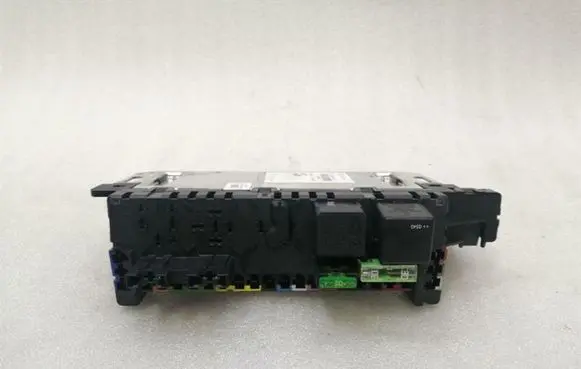 Mercedes-Benz SL R230 Fuse module A0345456232