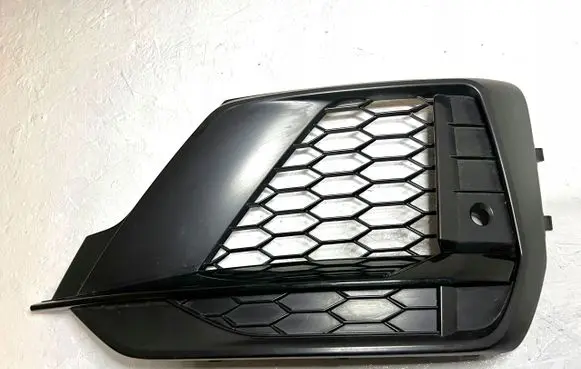 Audi Q2 - Front bumper lower grill 81A8077681