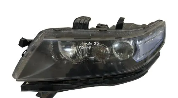 Honda Accord Headlight/headlamp P6017