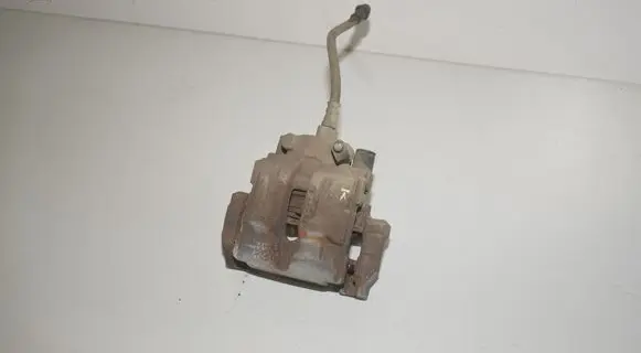 BMW X1 E84 Rear brake caliper 6768697 34216768697