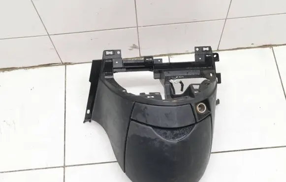 Peugeot 807 Glove box 497694077 847111