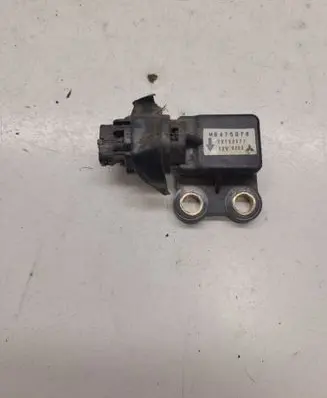 Mitsubishi Pajero Airbag deployment crash/impact sensor MR475078 X2T22371