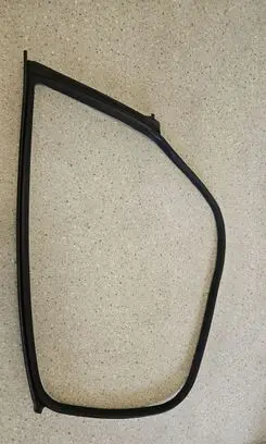 Maserati Ghibli Rubber seal front door (on door) B249