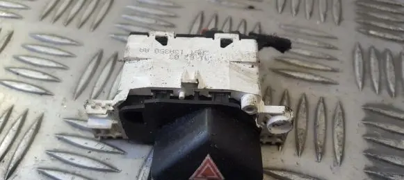 Ford Focus Hazard light switch 2m5t13a350aa