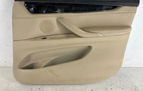 BMW 4 F32 F33 Front door card panel trim X1960611