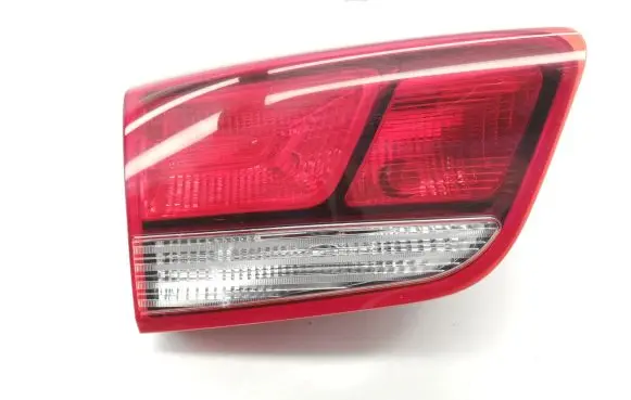 KIA Rio Tailgate rear/tail lights
