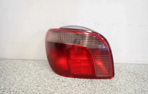 Toyota Yaris Rear/tail lights