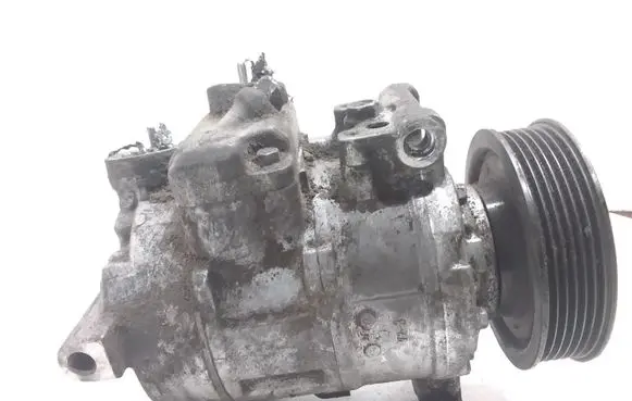 Volkswagen PASSAT B7 Air conditioning (A/C) compressor (pump) 1K0820859T