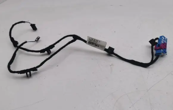 Audi A1 Front door wiring loom 82G971036A