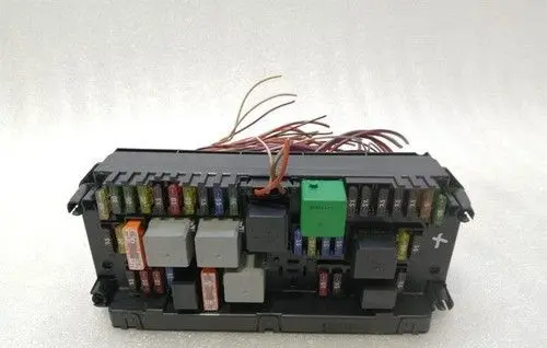 Mercedes-Benz E C207 W207 Fuse box set A2129000006