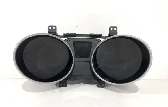 Hyundai ix35 Speedometer (instrument cluster) 94008-2Y450