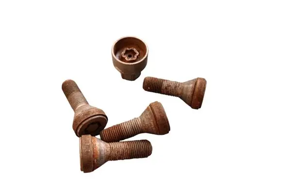 Volvo V40 Cross country Nuts/bolts 