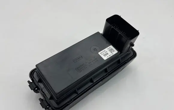 Ford Kuga III Fuse module LX6T14D068HAG 163151213