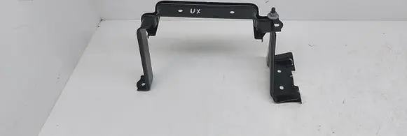 Battery bracket