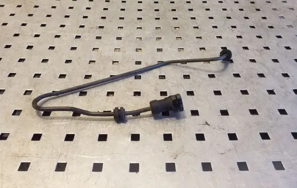 Audi A4 S4 B8 8K Clutch pipe/line 8K07214770